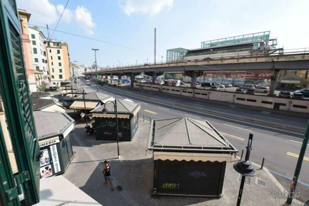 شقة Casa Vacanze Porto Antico جنوة المظهر الخارجي الصورة